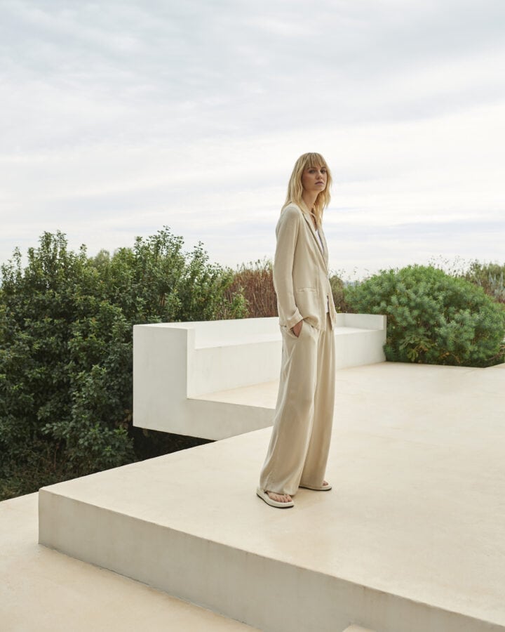 Transit lookbook image 6
