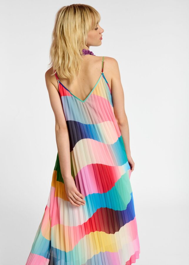 Essentiel lookbook image 3
