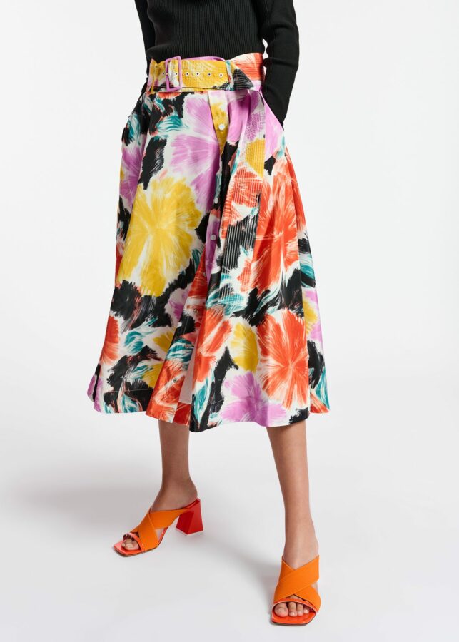 Essentiel lookbook image 12