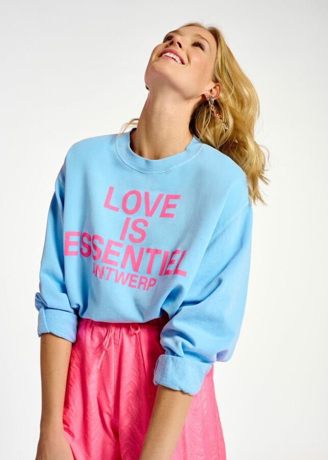 Essentiel lookbook image 14